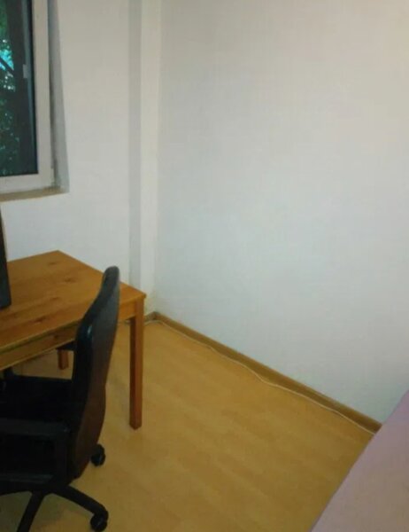 Iancului, sector 2, inchiriez o camera intr-un apartament cu proprietar